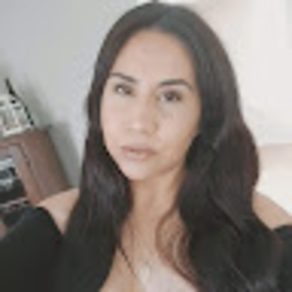 Meet your Posher, Marina